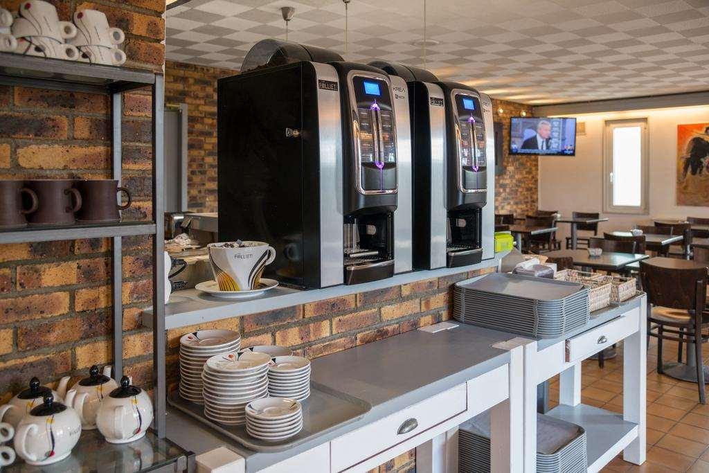 Brit Hotel Plaisance A9/A61 Narbonne Restaurant billede