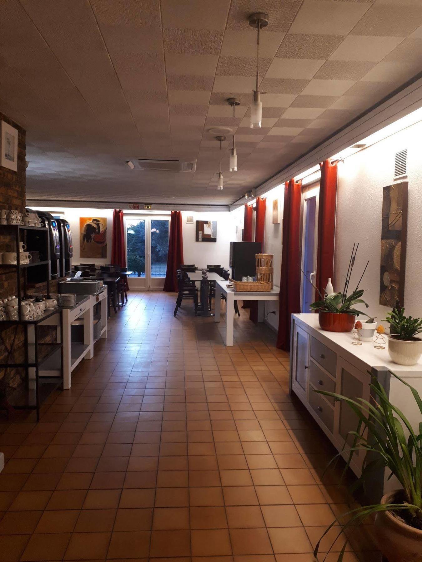 Brit Hotel Plaisance A9/A61 Narbonne Eksteriør billede